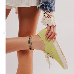 NEW VANS  lowpro suede sneakers Lime Green SZ 9